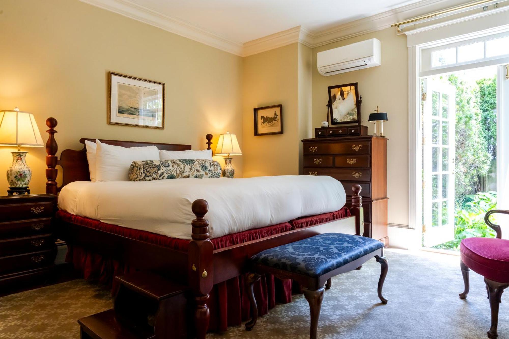 Bed and Breakfast Francis Malbone House Newport Exteriér fotografie